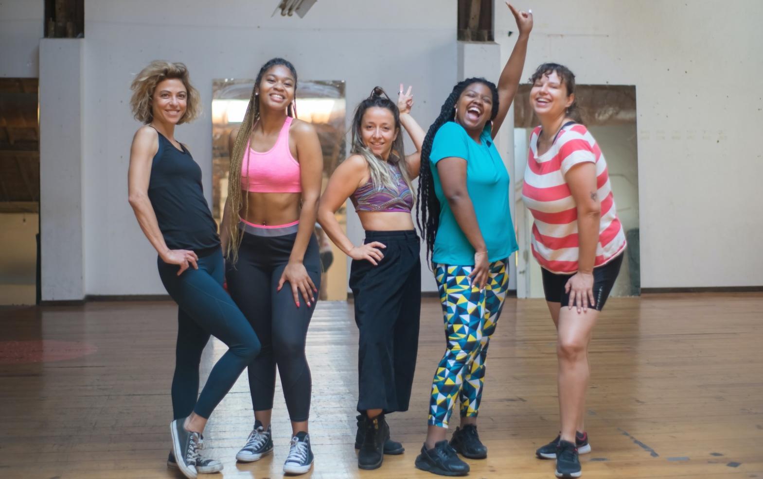 Тренування гімнастики та паркуру в дії